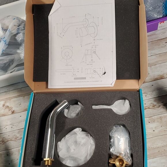 NEW * VIGO VG05001CH Olus Single-Handle Wall Mount Bathroom Faucet in Chrome - Picture 16 of 16